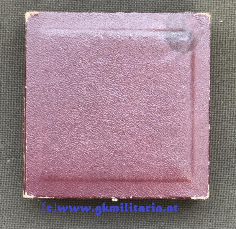 k.u.k. Kriegskreuz für Zivilverdienste 3. Klasse im Etui!