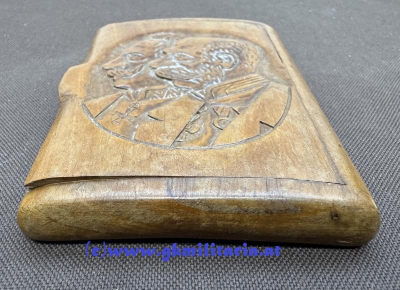 k.u.k. Patriotische Zigarettendose Kaiser Franz Joseph I./Kaiser Wilhelm II. - geschnitzt!!