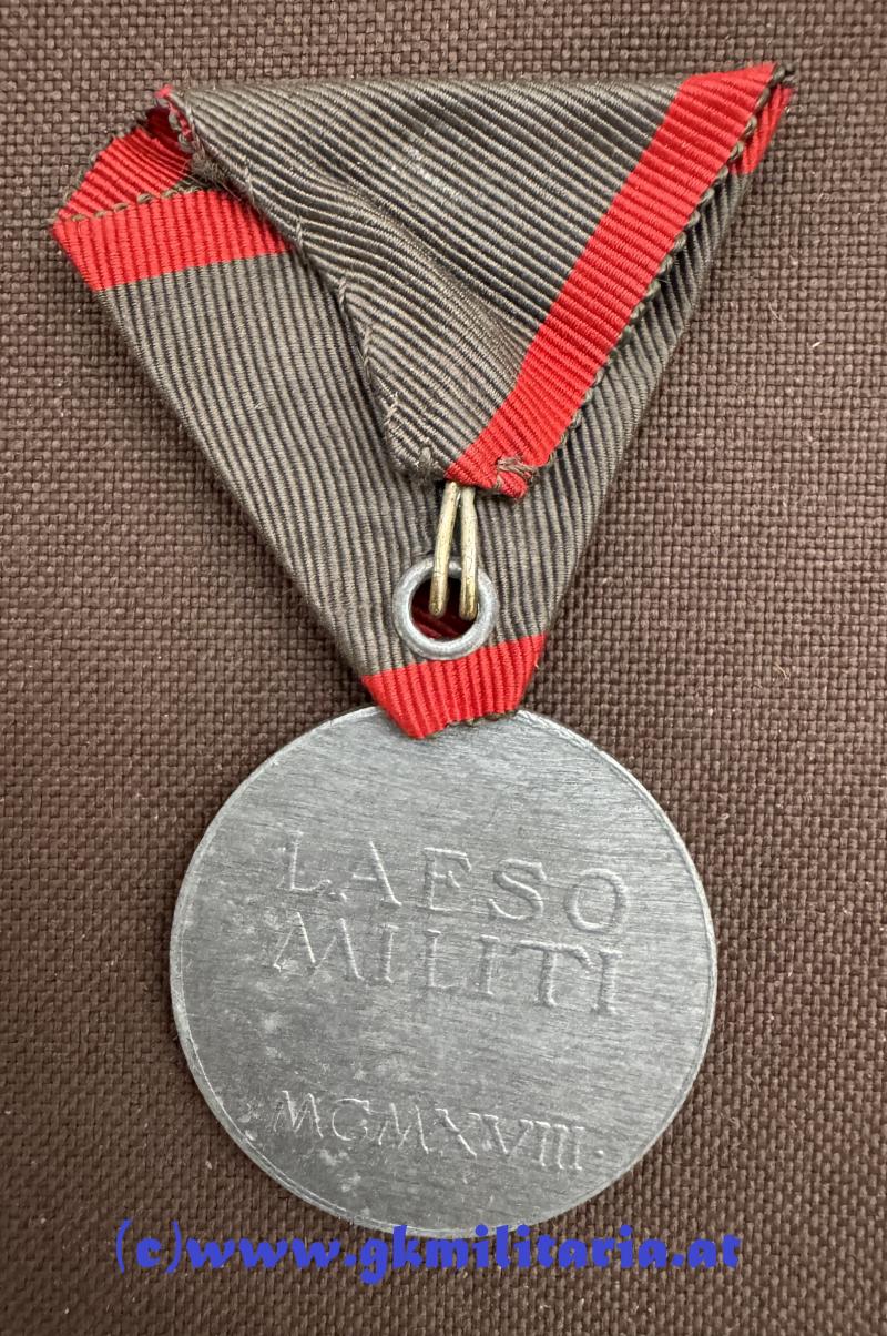 6er Satz Verwundetenmedaille Kaiser Karl I. !!