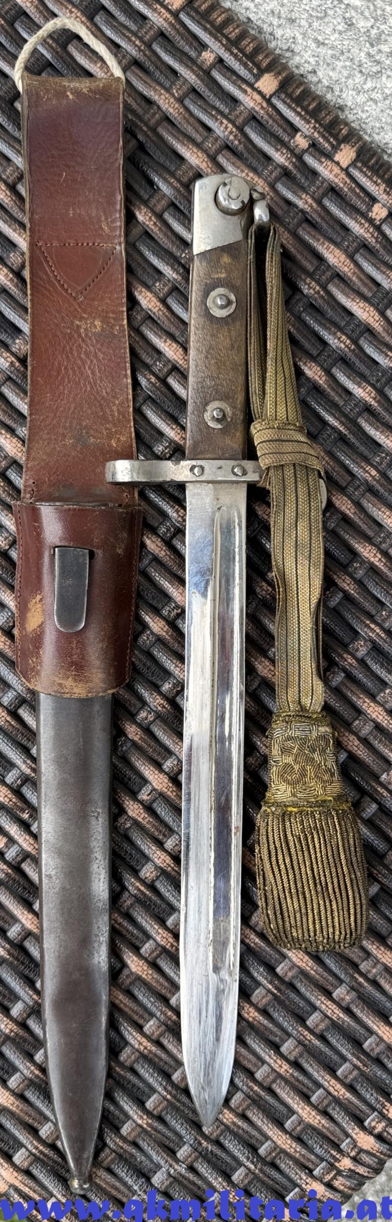 k.u.k. Bajonett M95 Offiziere mit Portepee Kaiser Karl I. aus dem Nachlass Leopold FIALA Schützenregiment Nr.21!!
