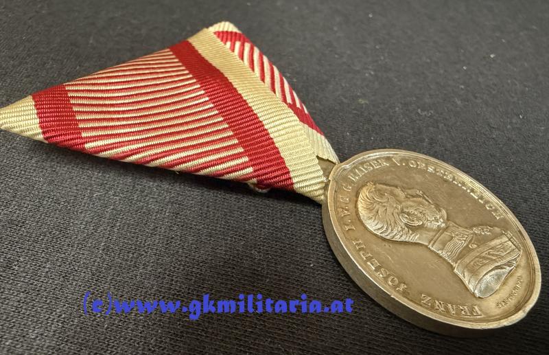 k.u.k. Tapferkeitsmedaille 2. Klasse, 4. Modell Kaiser Franz Josef I.   3. Typ 1866-1917!! mit Henkelöse ohne Punzierung vor 1872!!