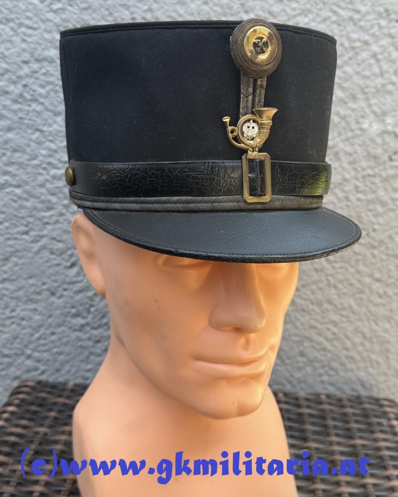 k.u.k. schwarze steife Kappe für Offiziere Kaiser Karl - 