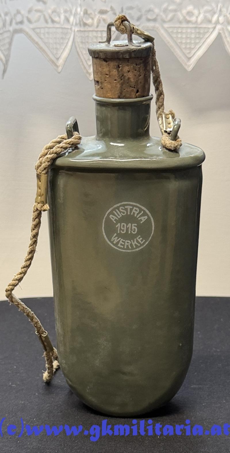 k.u.k. Feldflasche mit Becher u. Leinensack! - MINT!