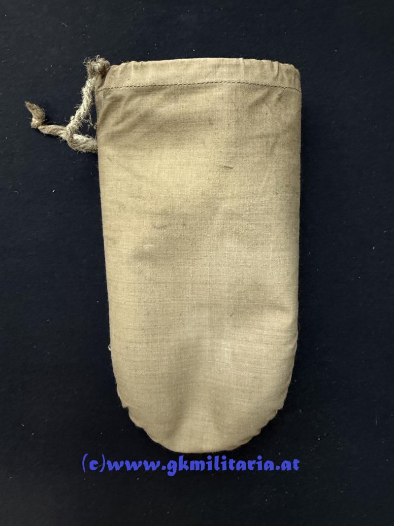 k.u.k. Feldflasche mit Becher u. Leinensack! - MINT!