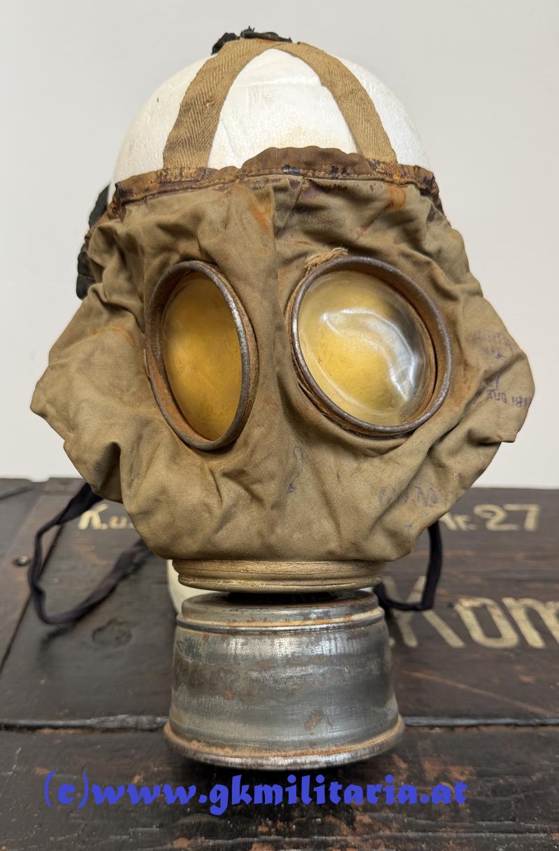 weitere Fotos - k.u.k. Gasmaske TYP A5 Behälter - komplett!!