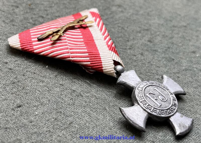 k.u.k. Eisernes Verdienstkreuz 1916 mit Schwertern