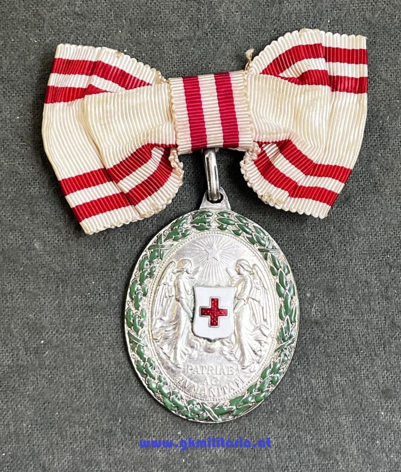k.u.k. Silberne Ehrenmedaille des Roten Kreuzes mit KD! - DAMENMASCHE!!