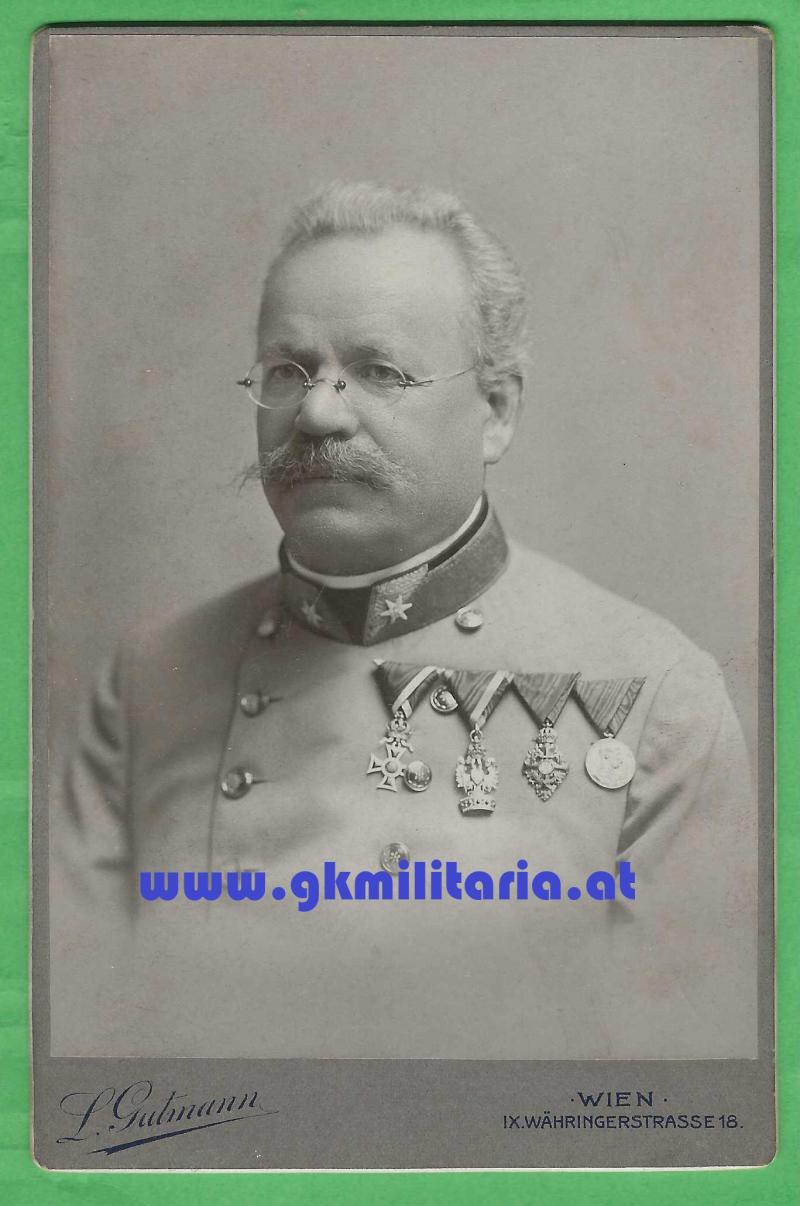 Portrait Generalmajor mit TOP Orden! - KAB-Foto