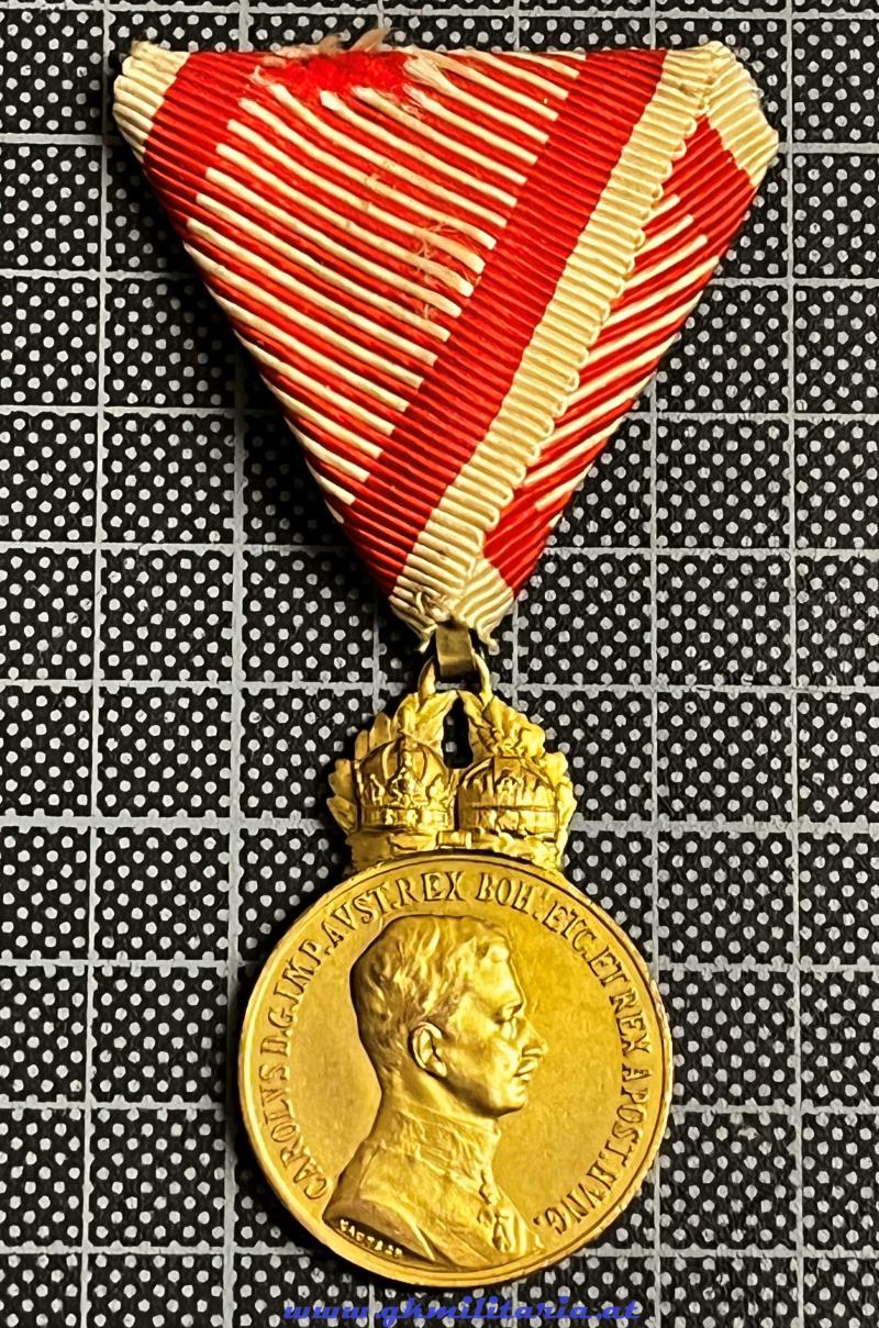 k.u.k. Bronzene Militärverdienstmedaille Kaiser Karl I. - Stempel 